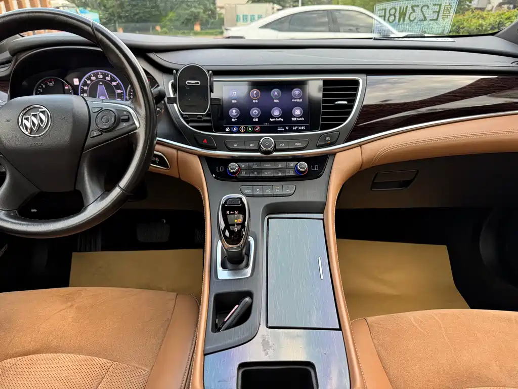 Buick LaCrosse 2020 — фото 19