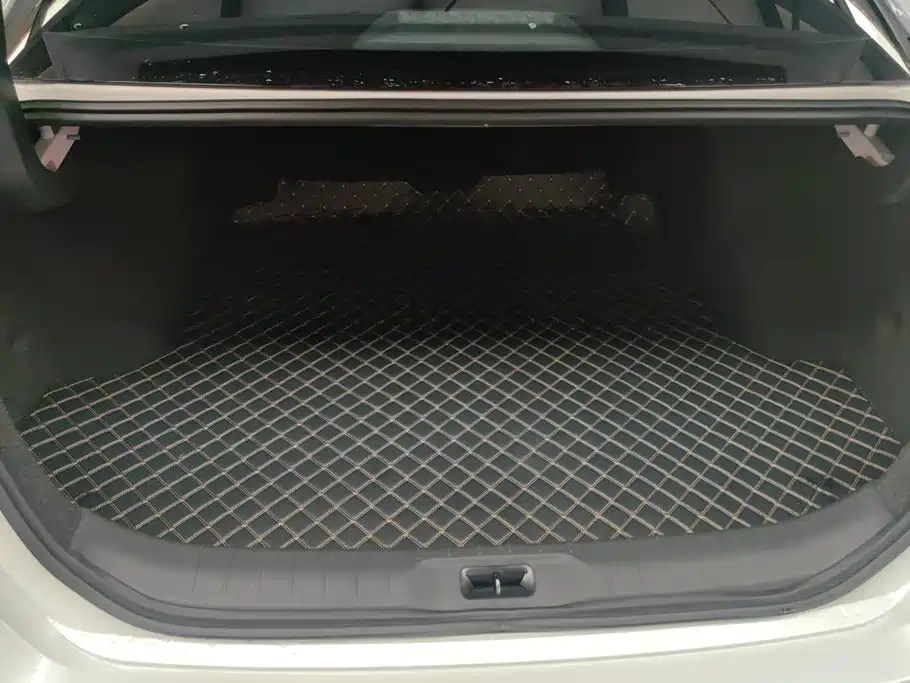 Nissan Teana 2025