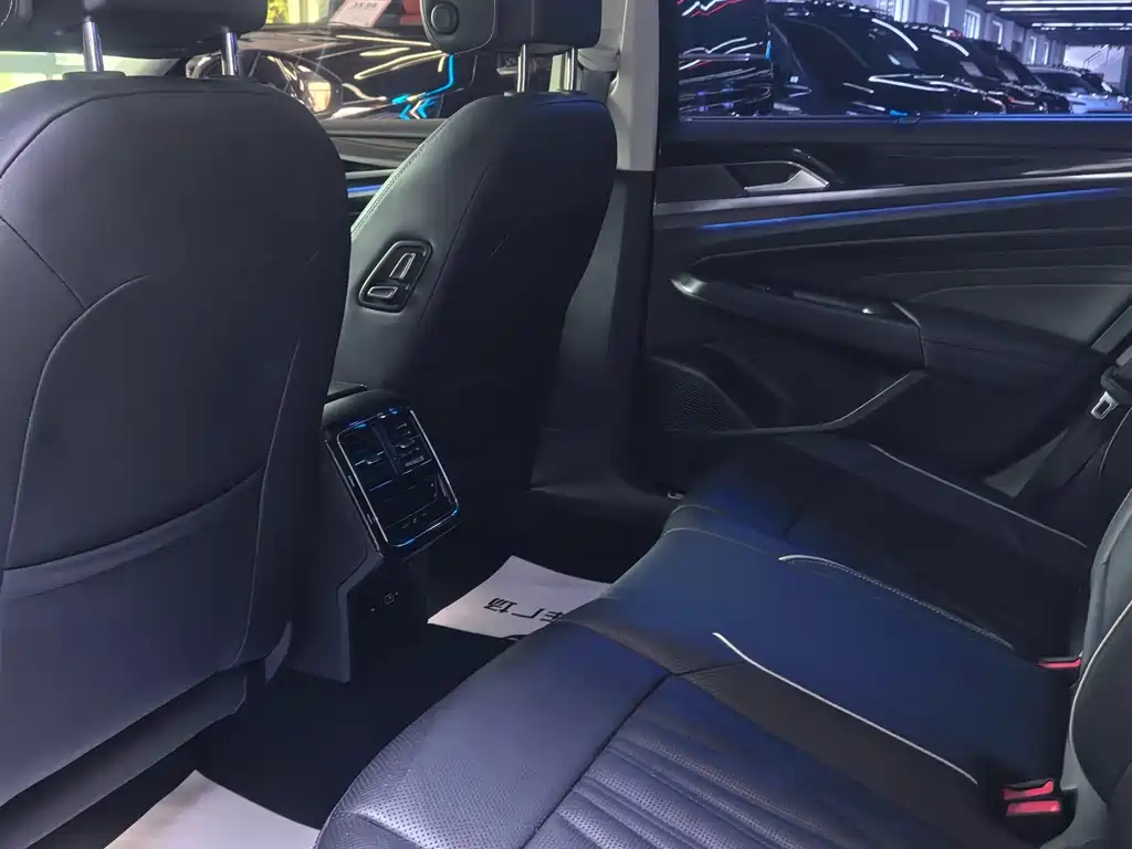 Volkswagen Passat 2022