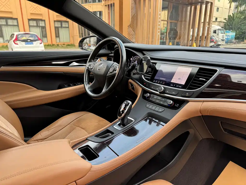 Buick LaCrosse 2020 — фото 13