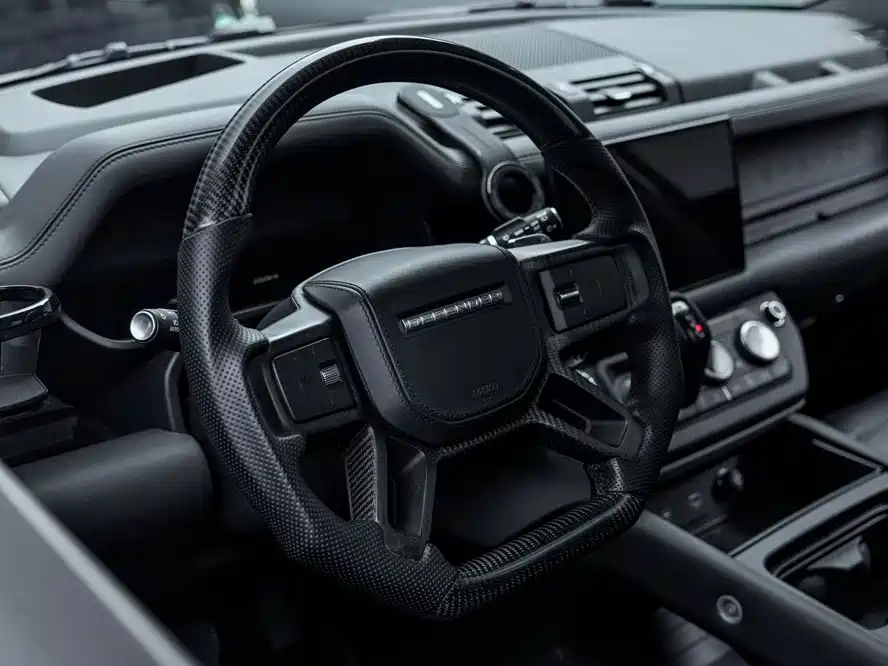 Land Rover Defender 2023 — фото 21