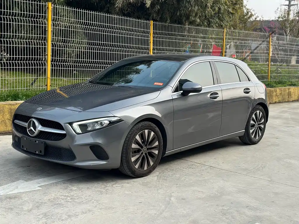Mercedes-Benz A-Class 2023 — фото 1