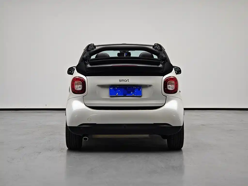 smart fortwo 2017 — фото 5