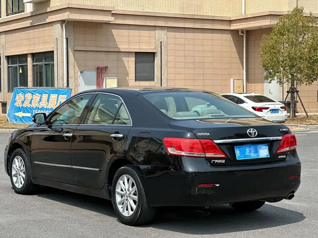 Toyota Camry 2009 — фото 3