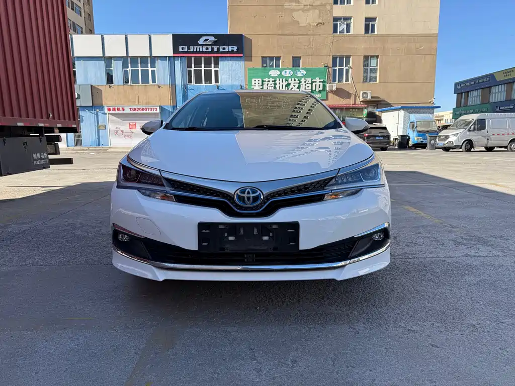 Toyota Corolla Hybrid 2020 — фото 2