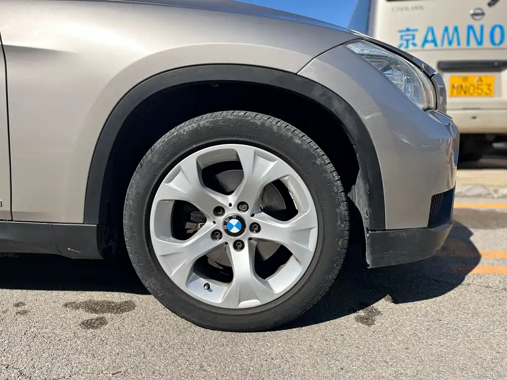 BMW X1 2013 — фото 20