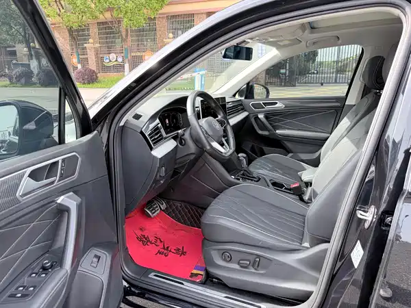 Volkswagen Tiguan L 2022