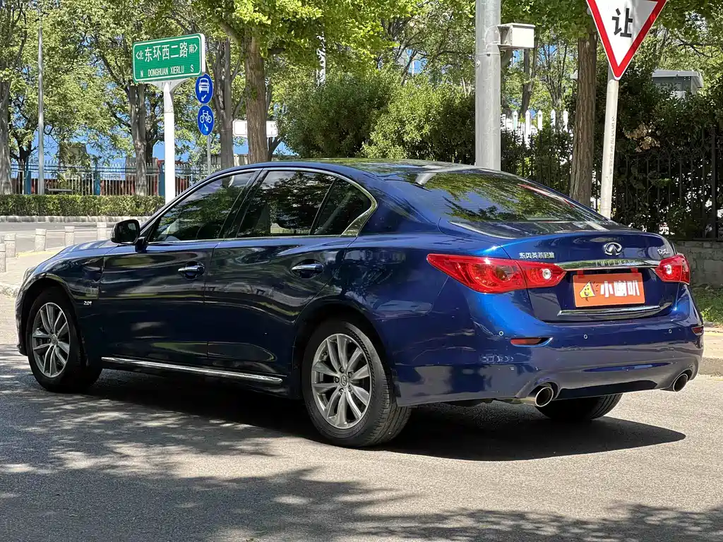 Infiniti Q50L 2017 — фото 16