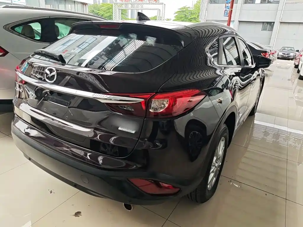 Mazda CX-4 2017 — фото 7