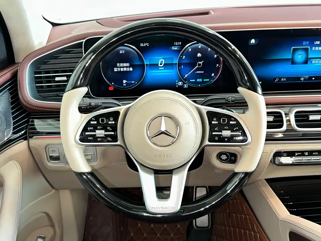 Mercedes-Benz GLS 2023 — фото 17