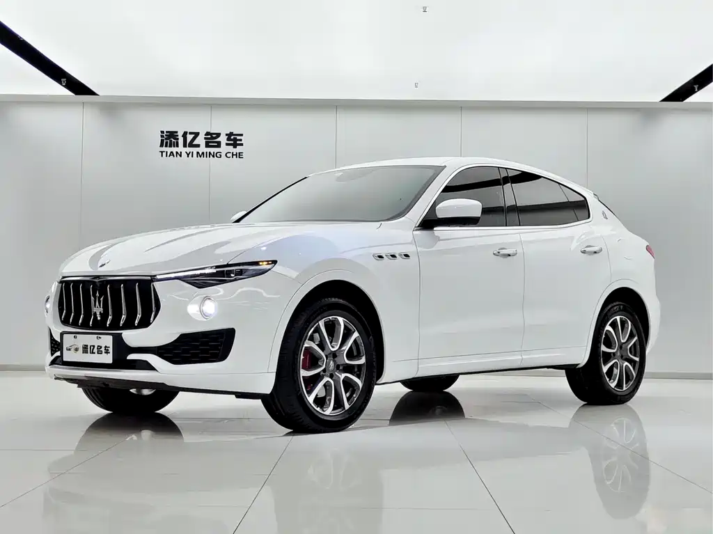 Maserati Levante 2017 — фото 1