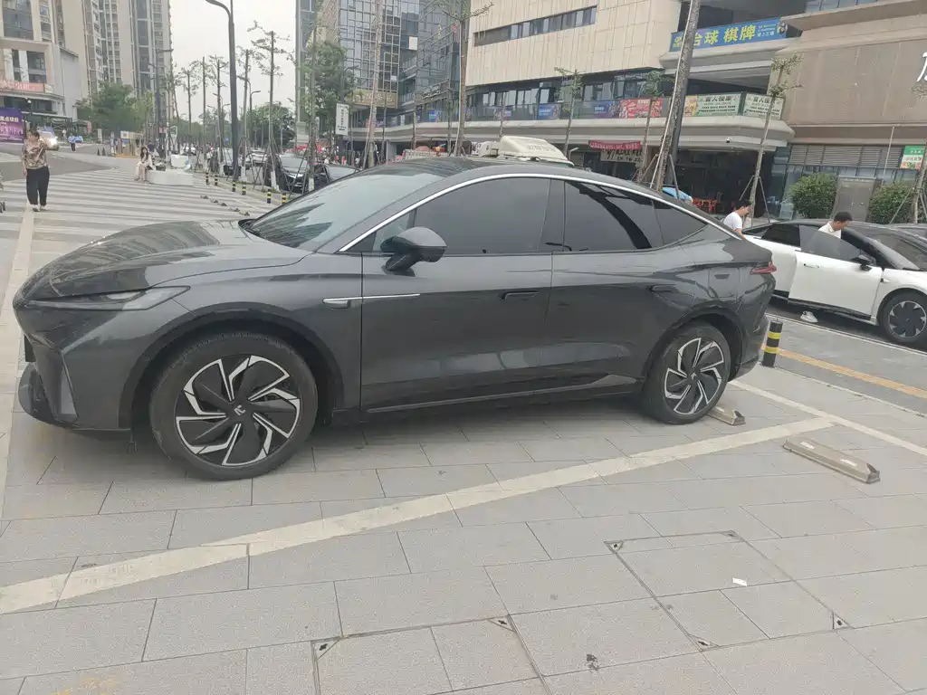 Roewe Feifan R7 2024 — фото 3