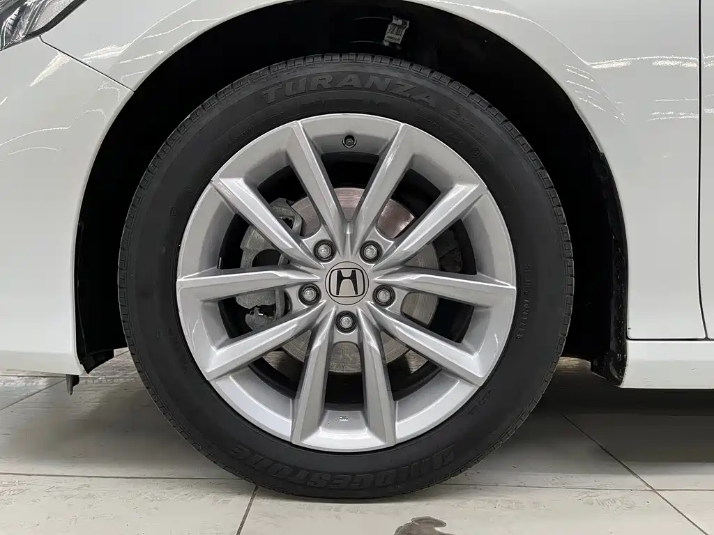 Honda Accord 2023 — фото 14