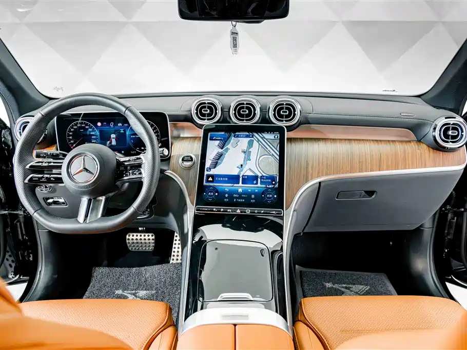Mercedes-Benz GLC New Energy 2025 — фото 12