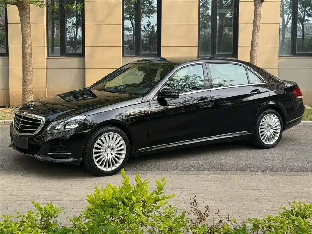 Mercedes-Benz E-Class 2015 — фото 2