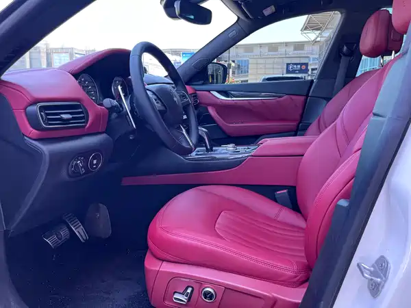 Maserati Levante 2022