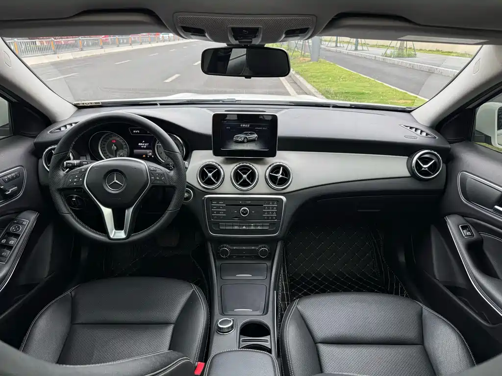Mercedes-Benz GLA 2016 — фото 6