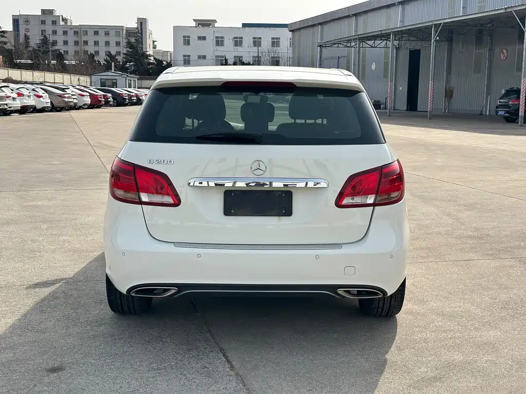 Mercedes-Benz B-Class 2018 — фото 10