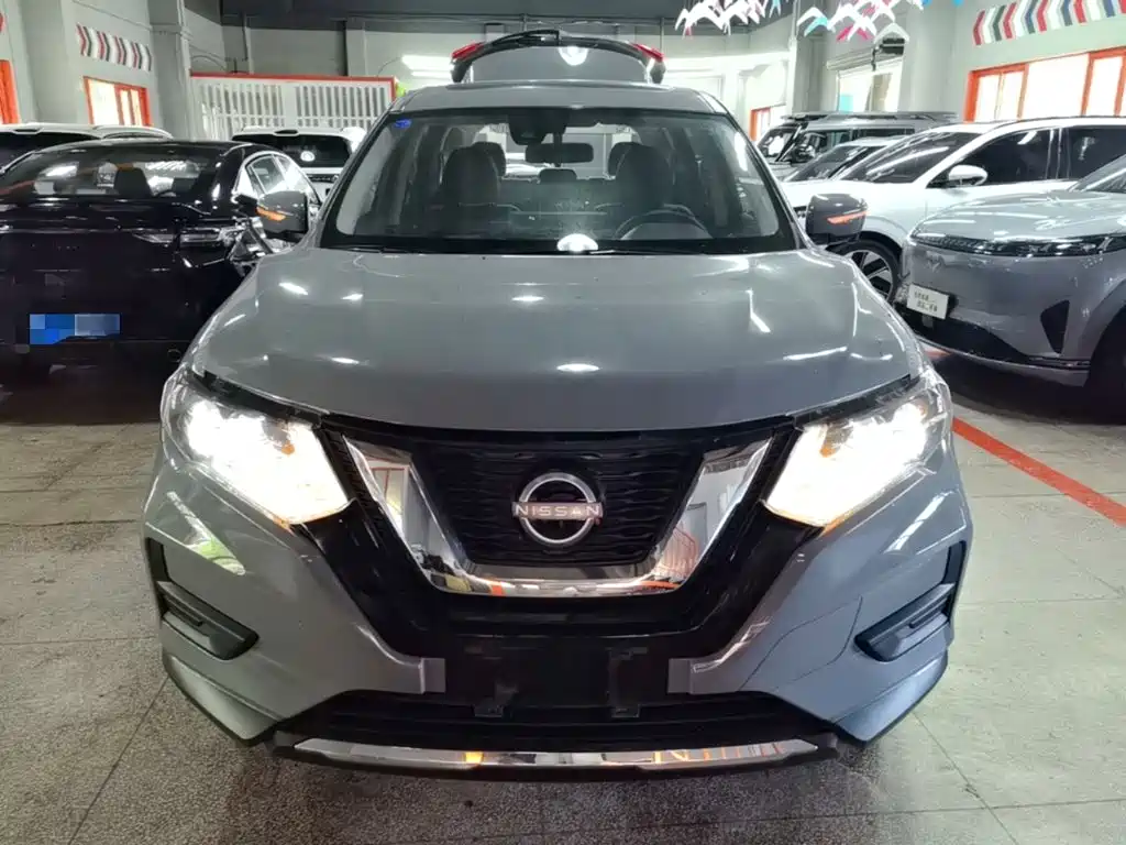 Nissan X-Trail 2025