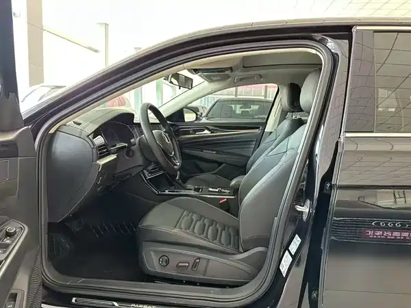 Volkswagen Passat 2021