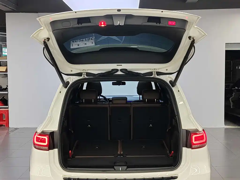 Mercedes-Benz GLB 2021 — фото 14