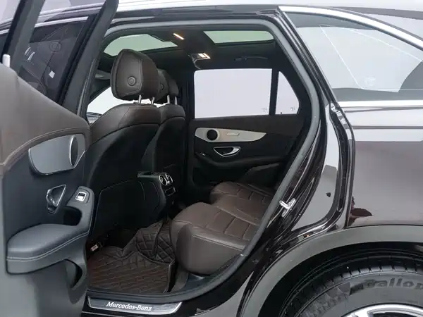 Mercedes-Benz GLC 2021