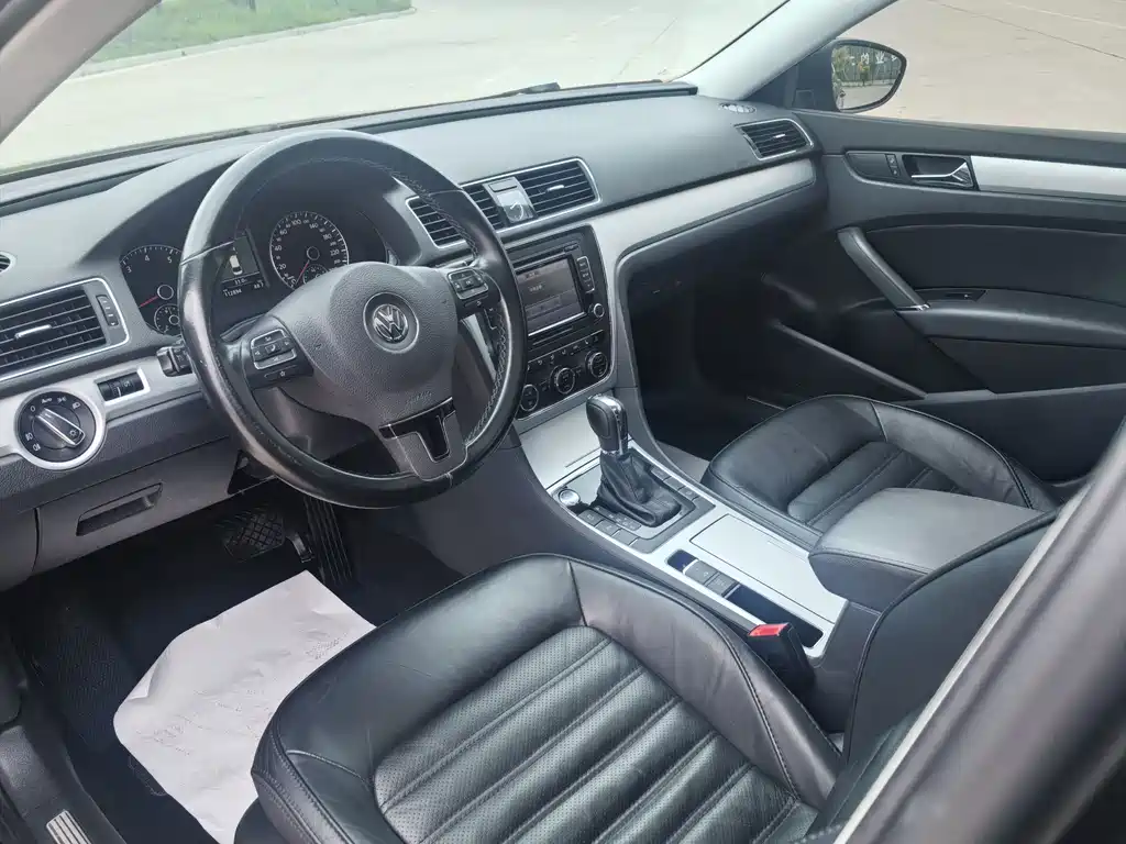 Volkswagen Passat 2015