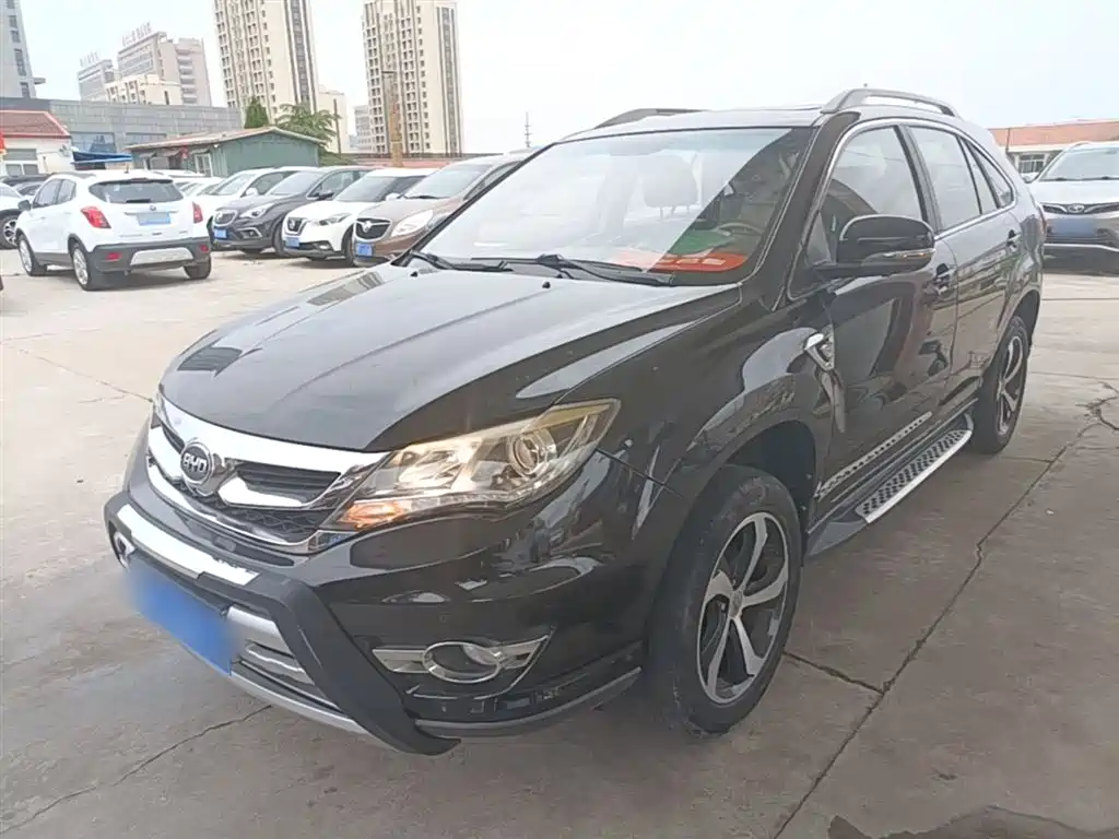 BYD S7 2015