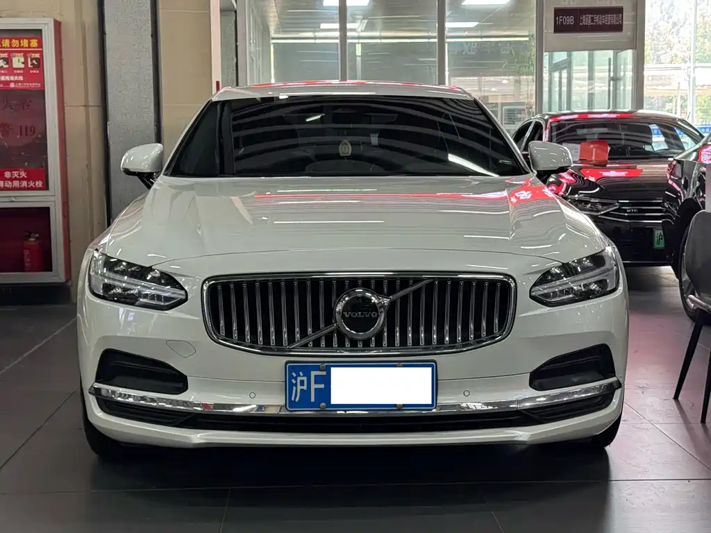 Volvo S90 2024 — фото 2