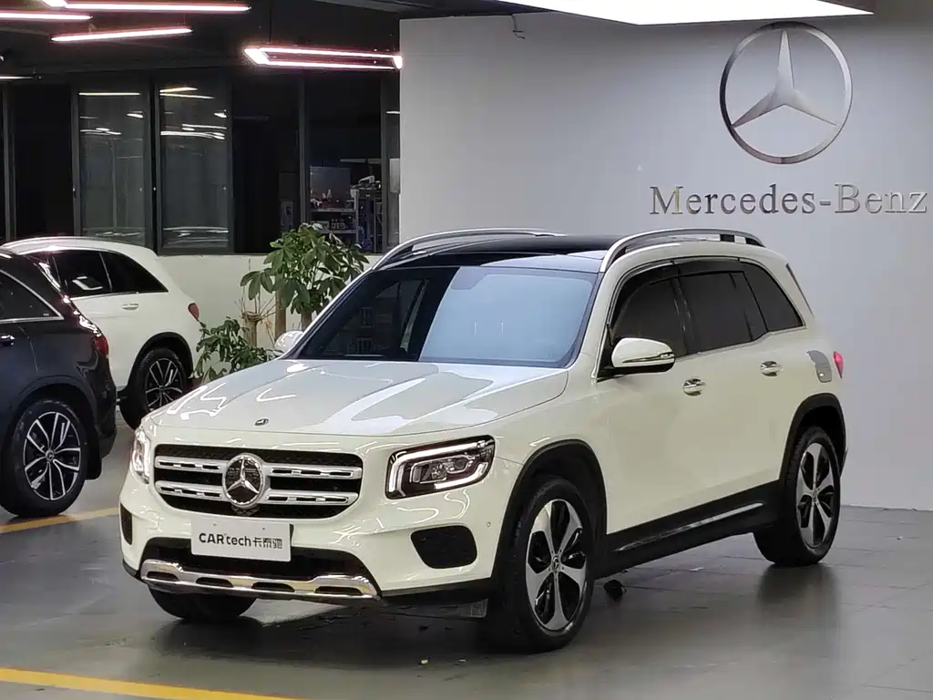 Mercedes-Benz GLB 2021