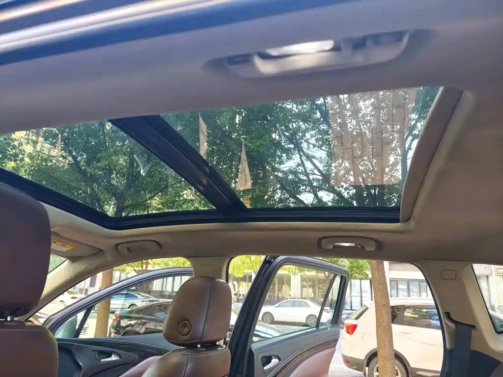 Buick Envision Plus 2016 — фото 11