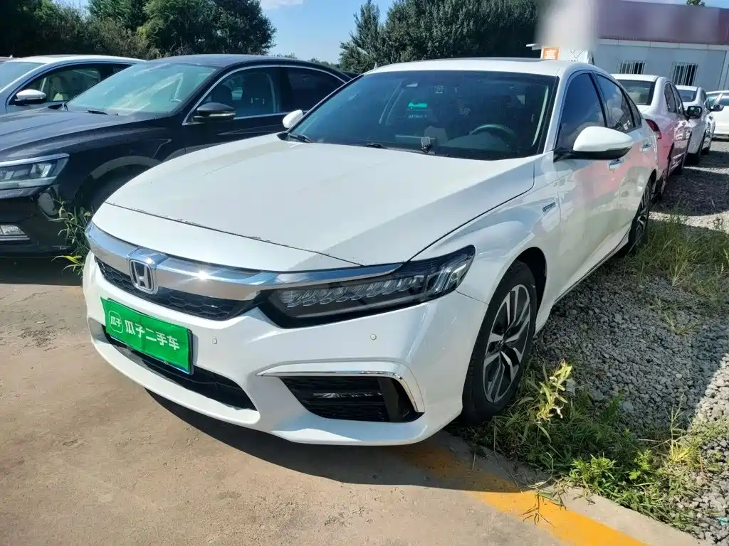 Honda Inspire 2020 — фото 1