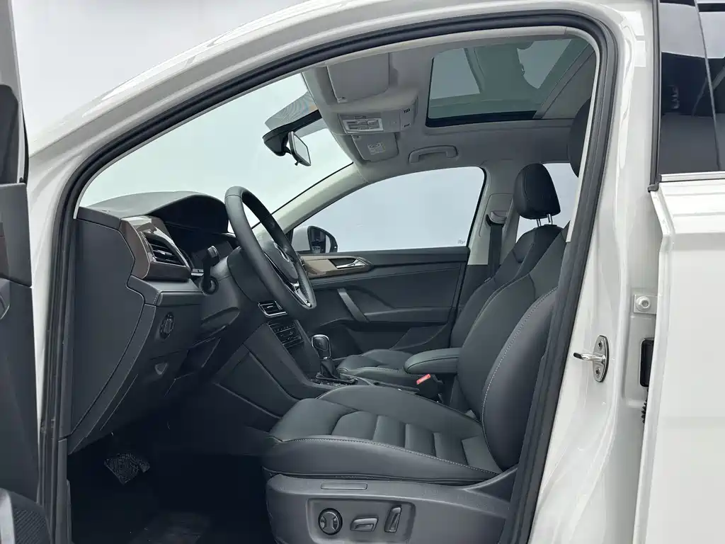 Volkswagen Tuyue 2022