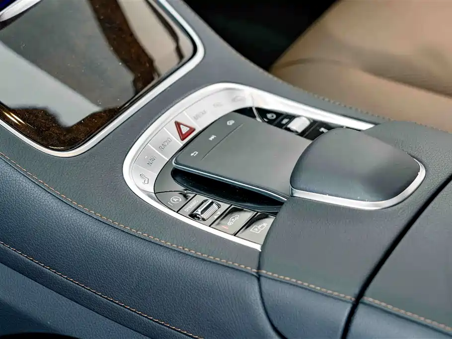 Mercedes-Benz S-Class 2020 — фото 17