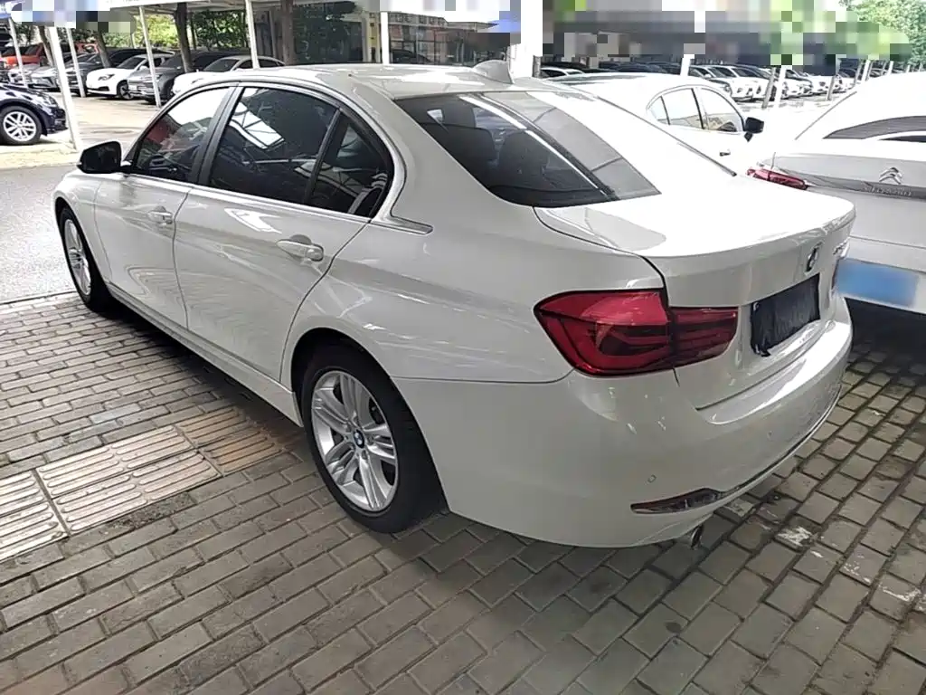 BMW 3 Series 2015