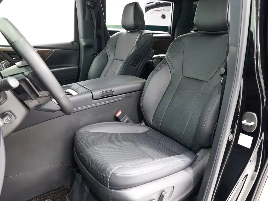 Toyota Vellfire 2024 — фото 11