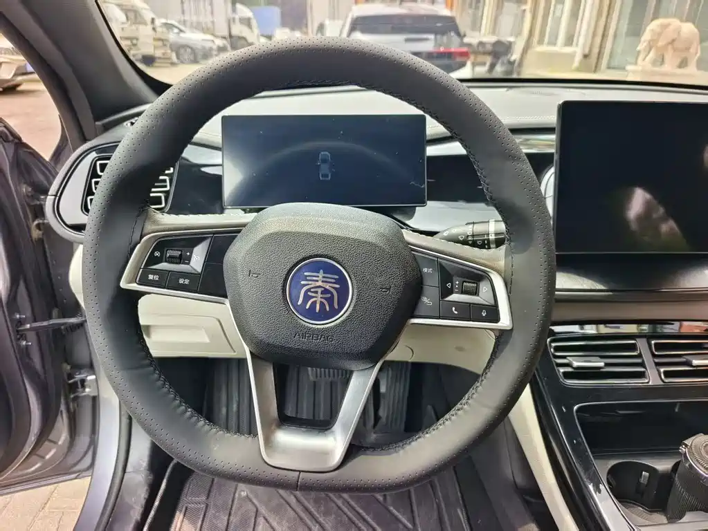 BYD Qin PLUS 2023 — фото 9