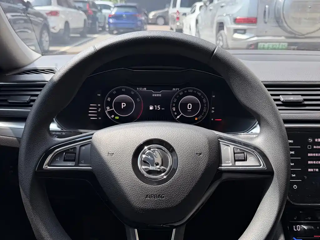 Skoda Speedy 2023 — фото 13