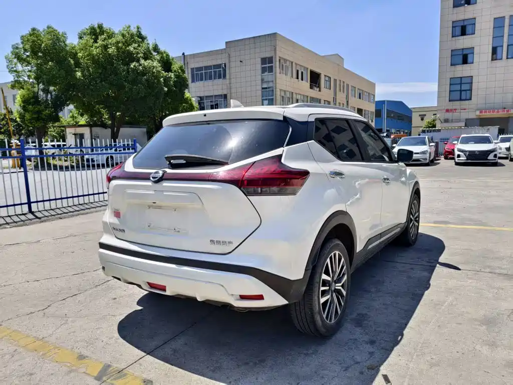 Nissan Kicks 2023