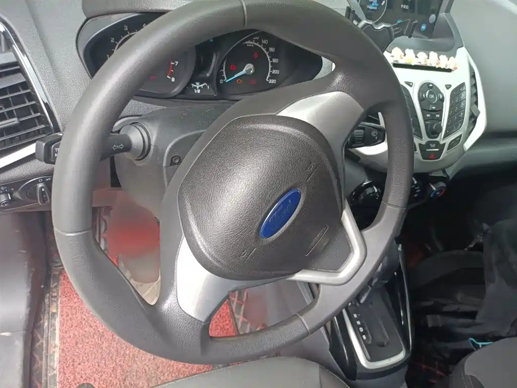 Ford Ecosport 2017 — фото 3