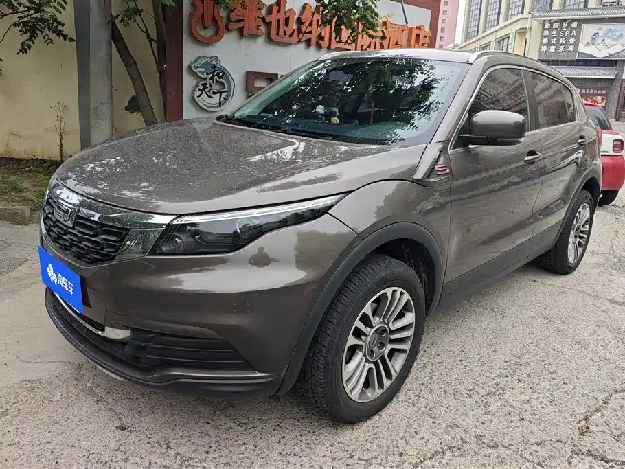 Qoros 5 2019