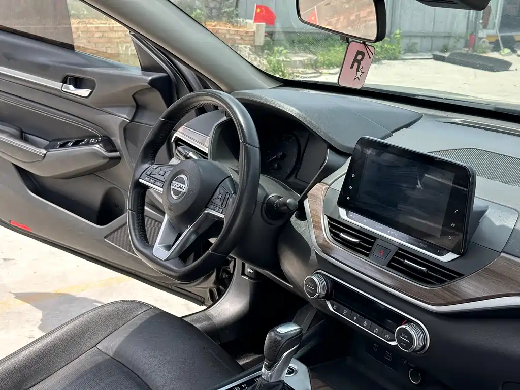 Nissan Teana 2022 — фото 14