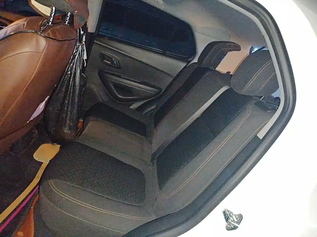 Chevrolet Trax 2018 — фото 15