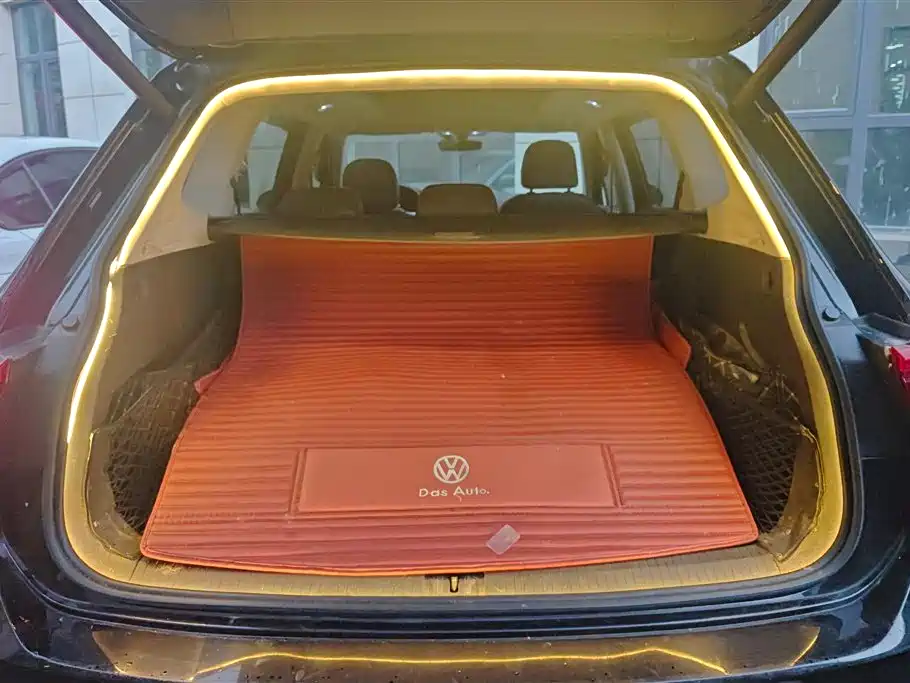 Volkswagen Tiguan L 2021 — фото 4