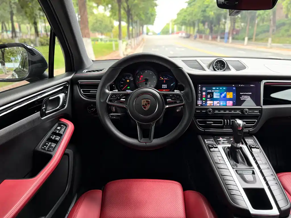 Porsche Macan 2021 — фото 13
