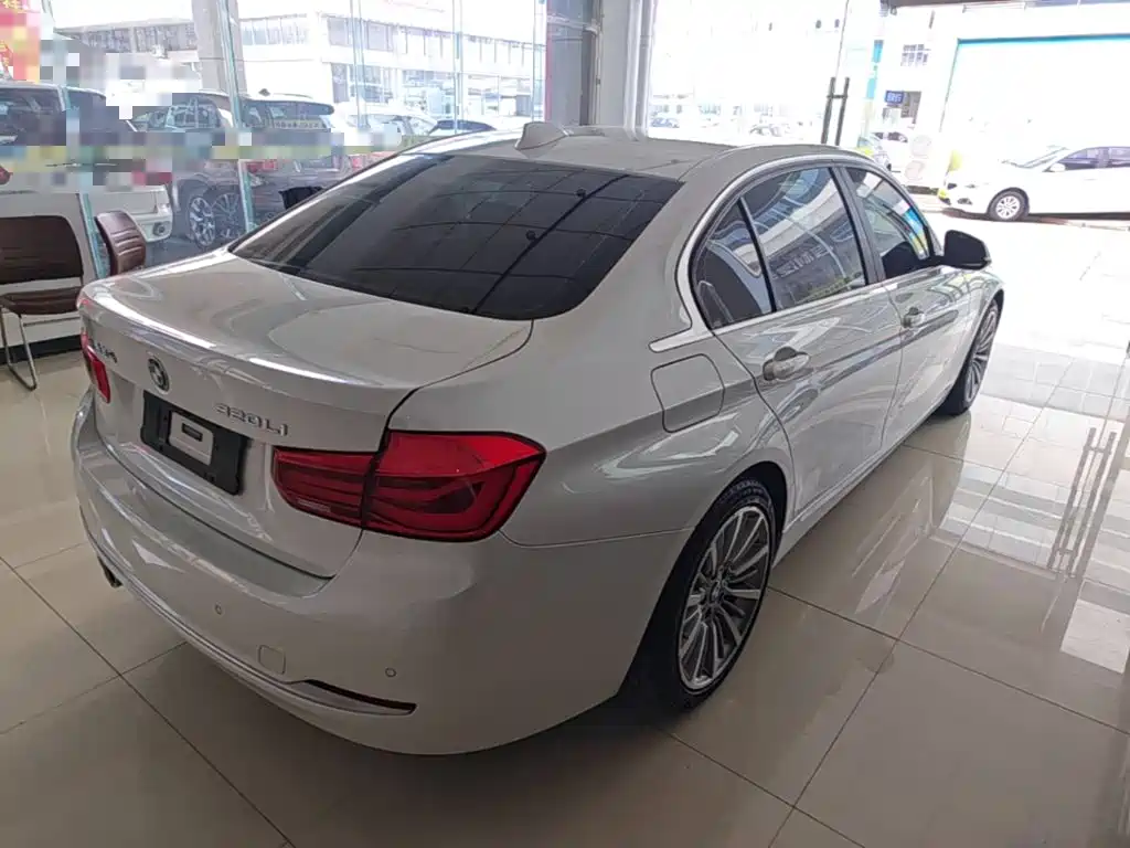 BMW 3 Series 2019