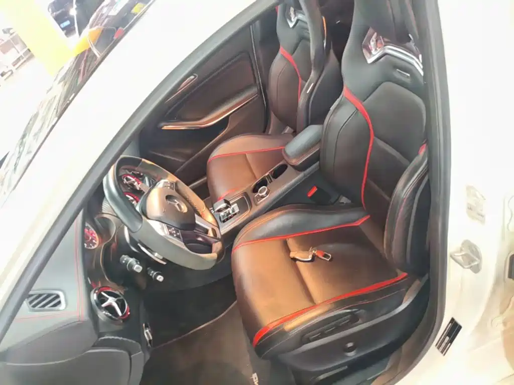 Mercedes-Benz A-Class AMG 2015 — фото 15