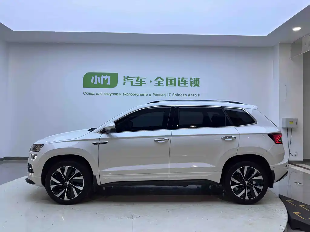 Skoda Karoq 2023 — фото 8