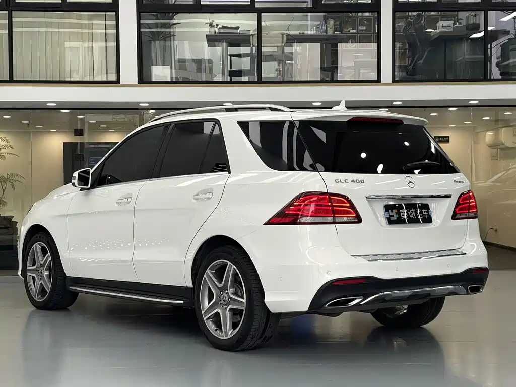 Mercedes-Benz GLE 2018 — фото 6