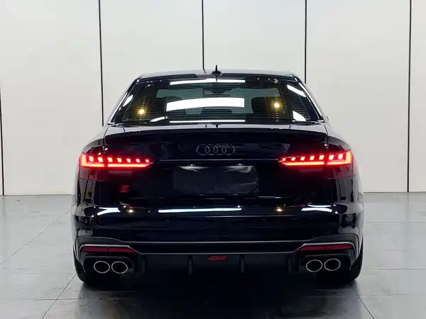 Audi S4 2021